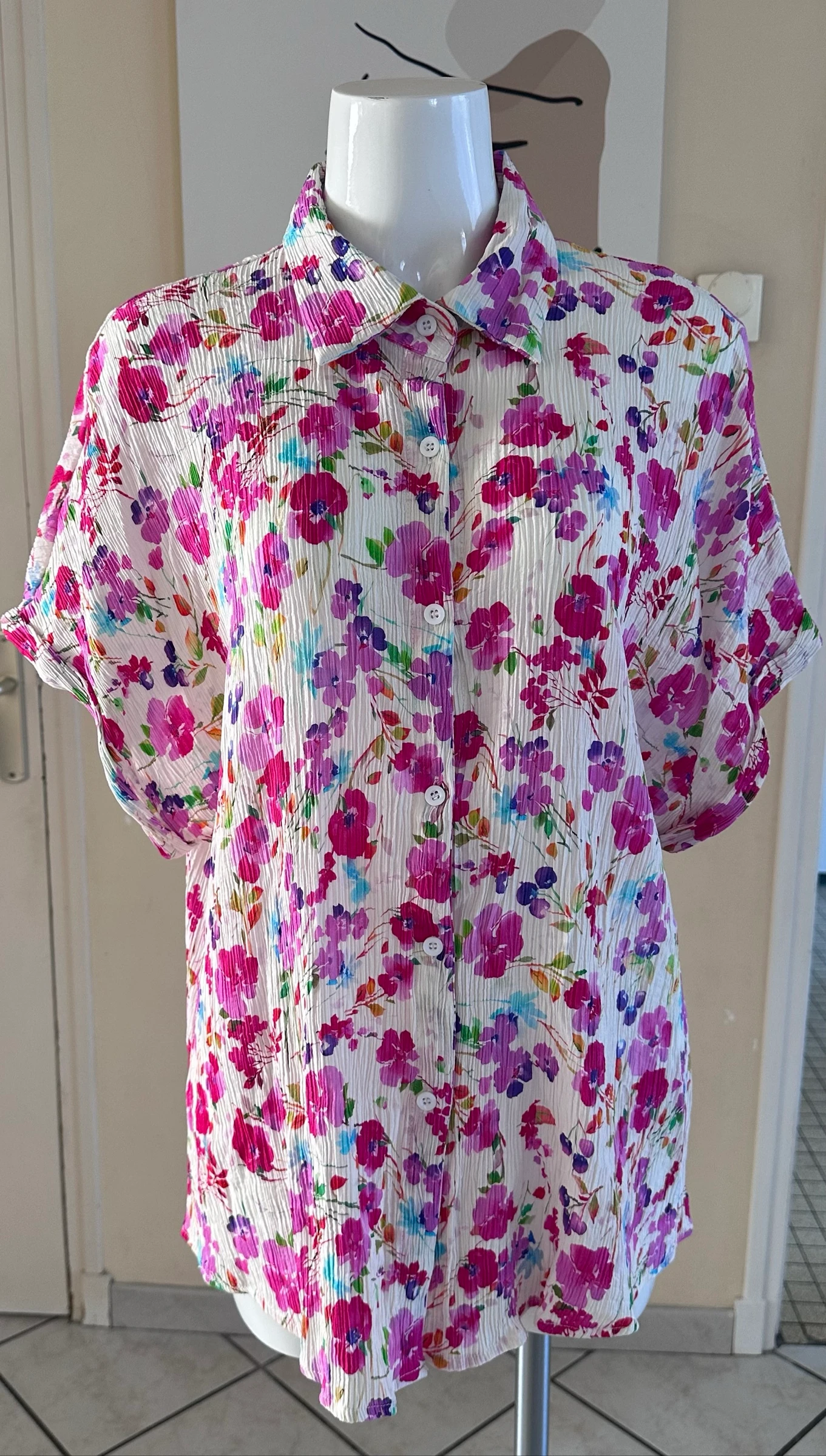 Sublime chemise fluide à motif floral coloré – Excellent état – Taille M/L (40/42)